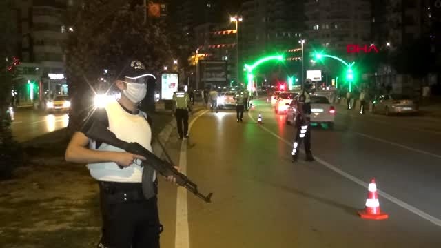 Adana'da abart egzos uygulmasında araçlara ceza yağdı