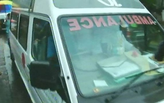 Shashi Kapoor last rites, bollywood celebrities bids adieu to the veteran actor