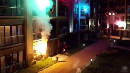 Kırklareli'de renkli görüntüler: Yüzlerce kişi aynı anda balkonda spor yaptı