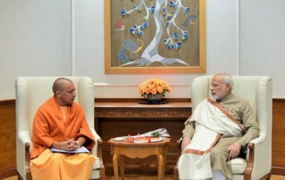 Nation Reporter: Yogi Adityanath meets PM Narendra Modi after BJP registers a massive win in UP Civic polls