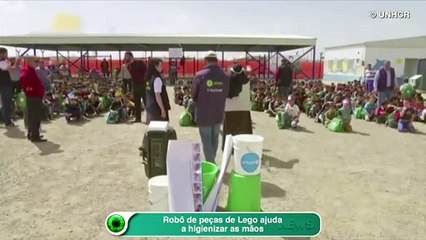 Robô de peças de Lego ajuda a higienizar as mãos