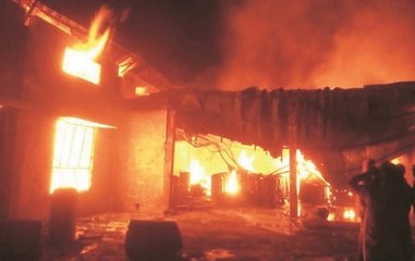 Speed News: Plastic factory catches fire in Ludhiana