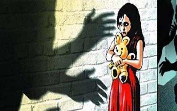 Delhi: One-and-a-half-year-old girl raped, neighbour arrested