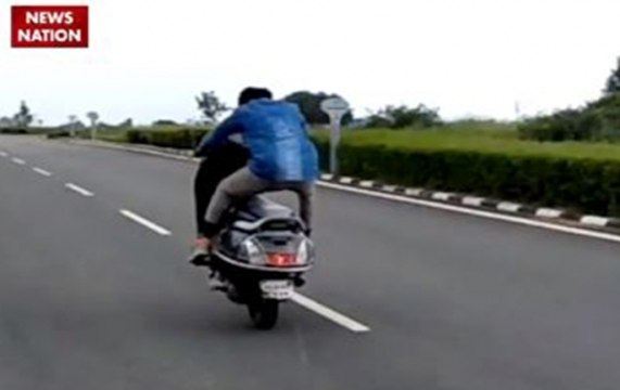 Bikers do risky stunts on Bengaluru streets