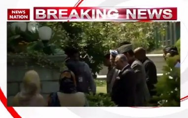 Congress delegation, led by Manmohan Singh reaches Srinagar