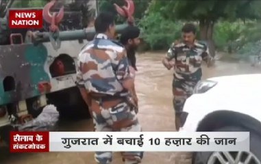 Flood reaches alarming stage at several places all over India, rescue operation under way