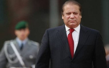 Pak PM Nawaz Sharif to consult cabinet amidst clamour for resignation