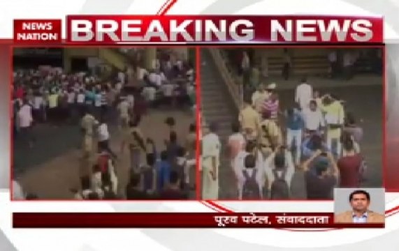 Surat: Textile traders stage protest against GST