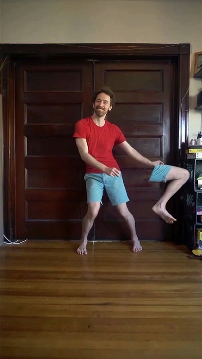 Attaqué par ses propres effets spéciaux LOL !