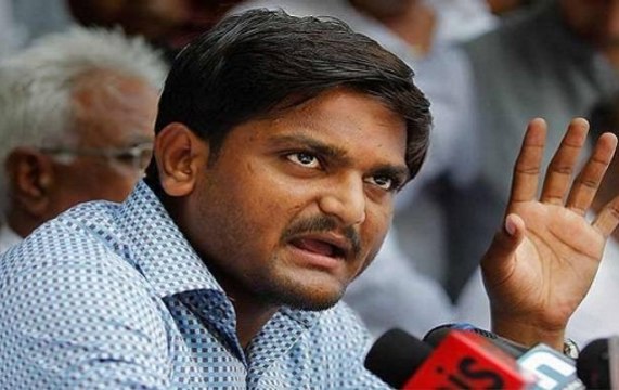 Madhya Pradesh: Hardik Patel detained in Neemuch, on his way to Mandsaur