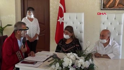 Burhan Amca 30 yıllık ayrılıktan sonra eski eşi ile ikinci baharını yaşıyor