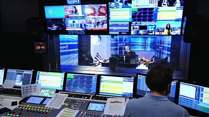 Crise : "La pire des réponses pour les médias serait de faire des économies sur les journalistes", estime Julia Cagé
