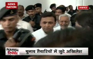 Nation Reporters:  Akhilesh vs Mulayam in 'Cycle War'; 221 MLAs, 60 MLCs sign affidavit in favour of CM