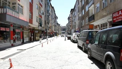 "Evde kal" çağrılarına kısmen uyuluyor