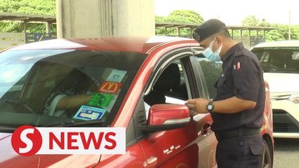1,633 vehicles attempting to cross borders turned away