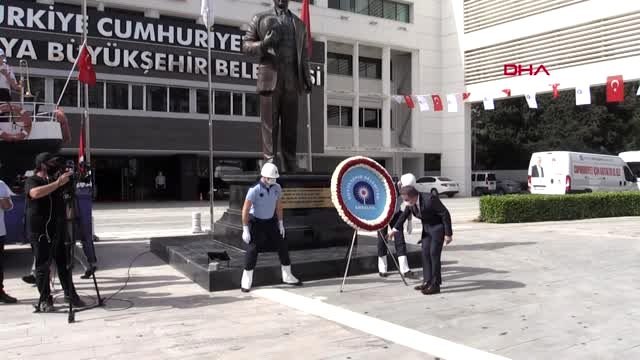Antalya Büyükşehir'den 19 Mayıs töreni