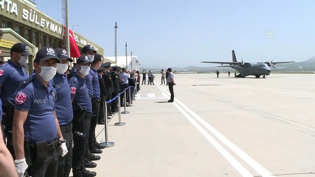 Şehit Jandarma Yüzbaşı Ferhat Çiftçi'nin naaşı Isparta'ya getirildi