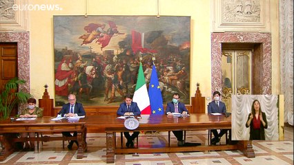 Fca, le condizioni di Gualtieri: "Sì al prestito solo se i soldi saranno investiti in Italia"