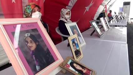 HDP önündeki ailelerin evlat nöbeti 260'ıncı günde