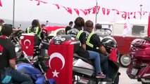 Motosikletler ve klasik araçlarla 19 Mayıs kutlaması