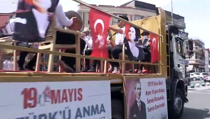 Kamyon kasasında '19 Mayıs' konseri - KIRKLARELİ