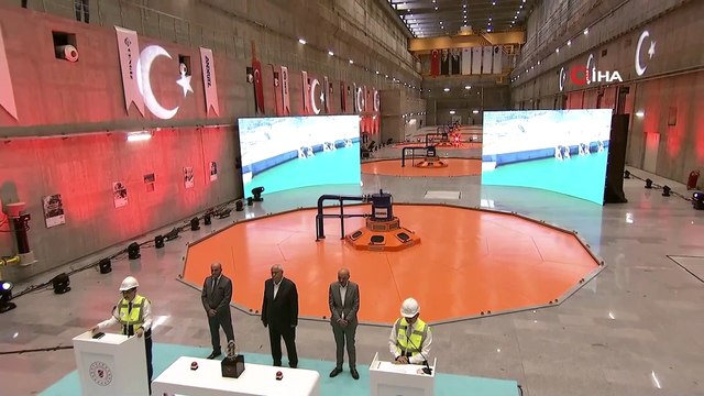 Cumhurbaşkanı Erdoğan: ' Barajın yapımına engel olmak isteyenlerin ezildiğine inanıyorum'