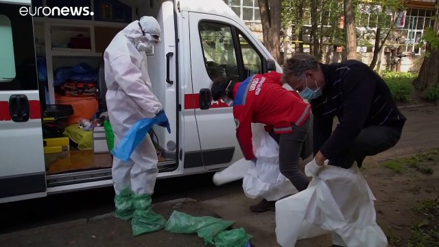 Тяжелые будни украинских врачей