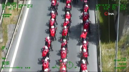 İstanbul polisinin 19 Mayıs korteji