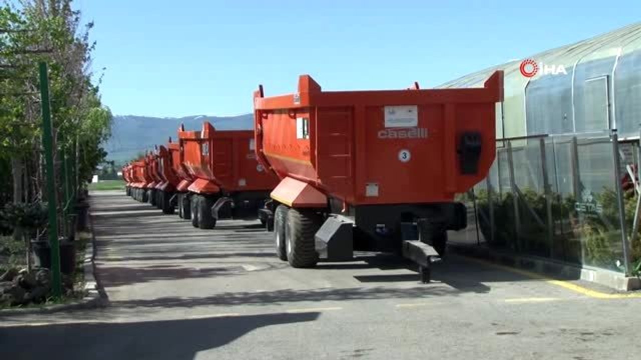 Erzurum Büyük şehir Belediyesi tarafından yeni tarım makineleri tanıtıldı