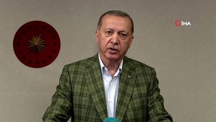 Cumhurbaşkanı Erdoğan 19.19'da İstiklal Marşı'nı okudu