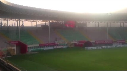 Alanyaspor'un stadında İstiklal Marşı çalındı