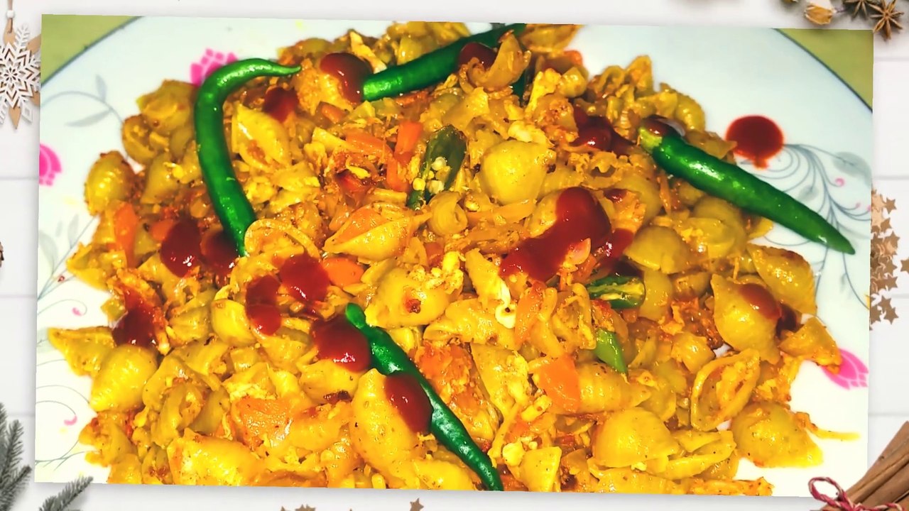 ৪ মিনিটে মজাদার চিকেন পাস্তা,spicy chicken pasta,Chicken Pasta Recipes Chicken And tomato paste!!