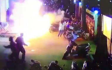 Suspected Molotov cocktail attack outside theatre screening Padmaavat in Belgaum