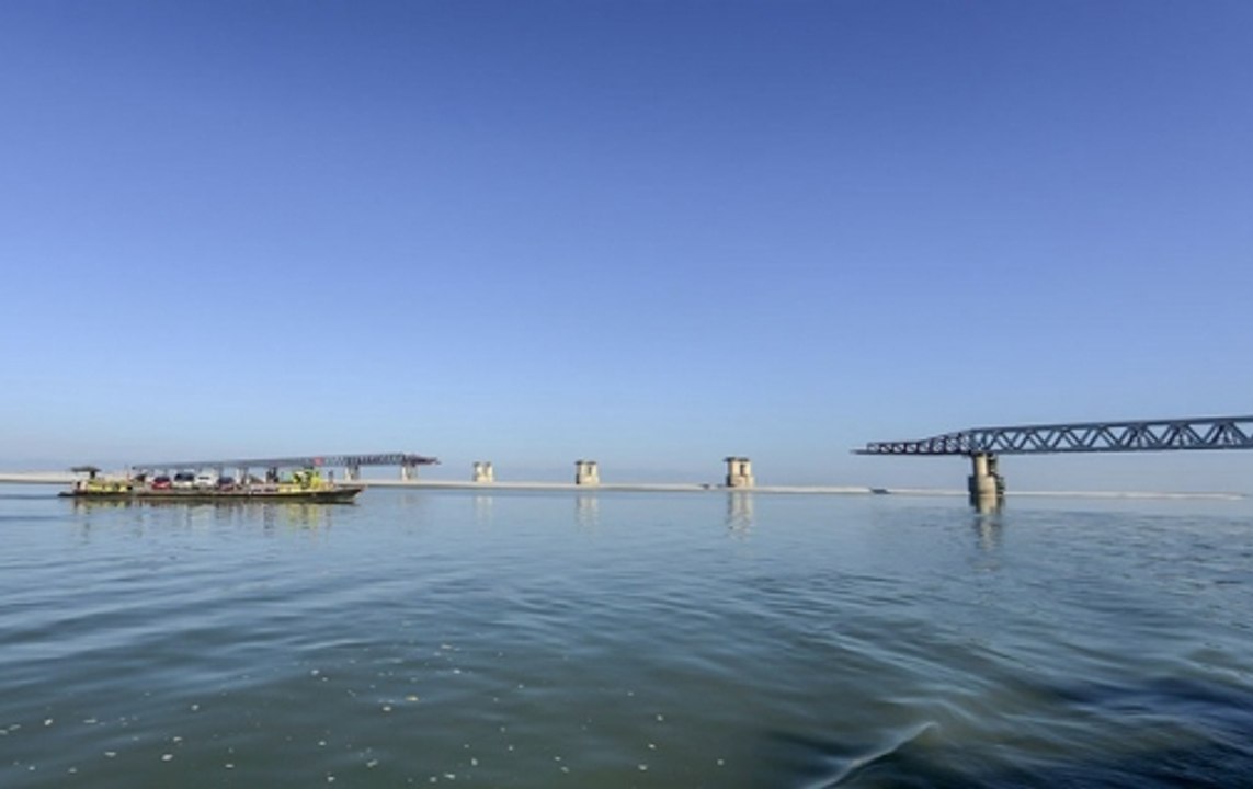 Three unnatural lakes on Bramhaputra can cause huge devastation in North East region