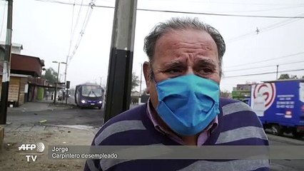 Casos de covid-19 se disparan en Chile y militares se despliegan en barrios pobres tras protestas