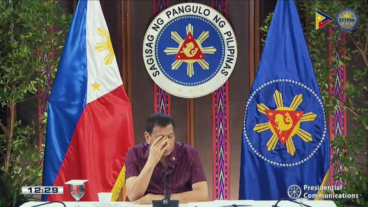 Unexpected music at Duterte's coronavirus briefing