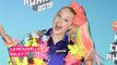 Les fans réagissent au TikTok de JoJo Siwa alors qu'elle quitte Nickelodeon