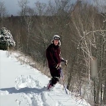 Chute à skis la plus ridicule ! Il avait réussi son saut !