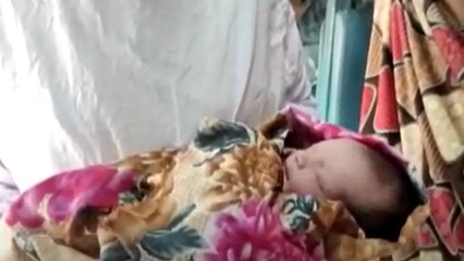 ಲಾಕ್ ಡೌನ್ ನಡುವೆ ಚಲಿಸುವ ರೈಲಿನಲ್ಲಿ ಮಗುವಿಗೆ ಜನ್ಮ ನೀಡಿದ ತಾಯಿ | Oneindia Kannada