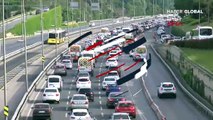 Yasağın ardından 15 Temmuz Şehitler Köprüsü'nde trafik yoğunluğu