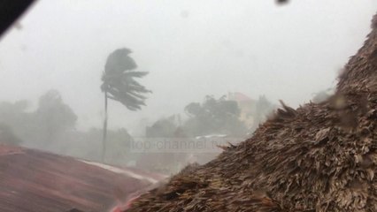 Top News - Super-cikloni në Indi/ Evakuohen miliona njerëz