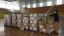 Komuna e Gjakovës shpërndan 572 pako ndihma për Komunitetin RAE-Lajme