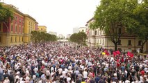 Ora News - Protesta për Teatrin, procedim penal për Bashën, Kryemadhin dhe drejtuesit e Aleancës