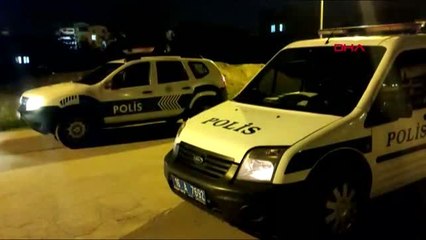Kısıtlamayı fırsat bilen oto hırsızları polisten 5 dakika kaçabildi