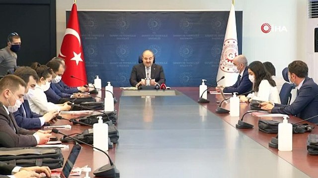 Bakan Varank: Denetimi geçenlere adeta uluslararası bir kalite belgesi şeklinde 'COVID-19 Güvenli Üretim Belgesi' vereceğiz