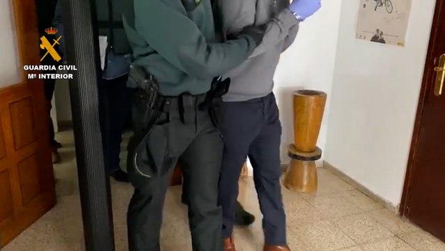 Detenidos en Baena dos acusados de estafa en venta online de material sanitario