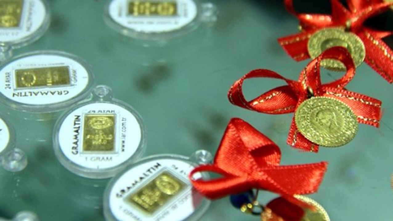 Güne yükselişle başlayan gram altın 382 liradan işlem görüyor