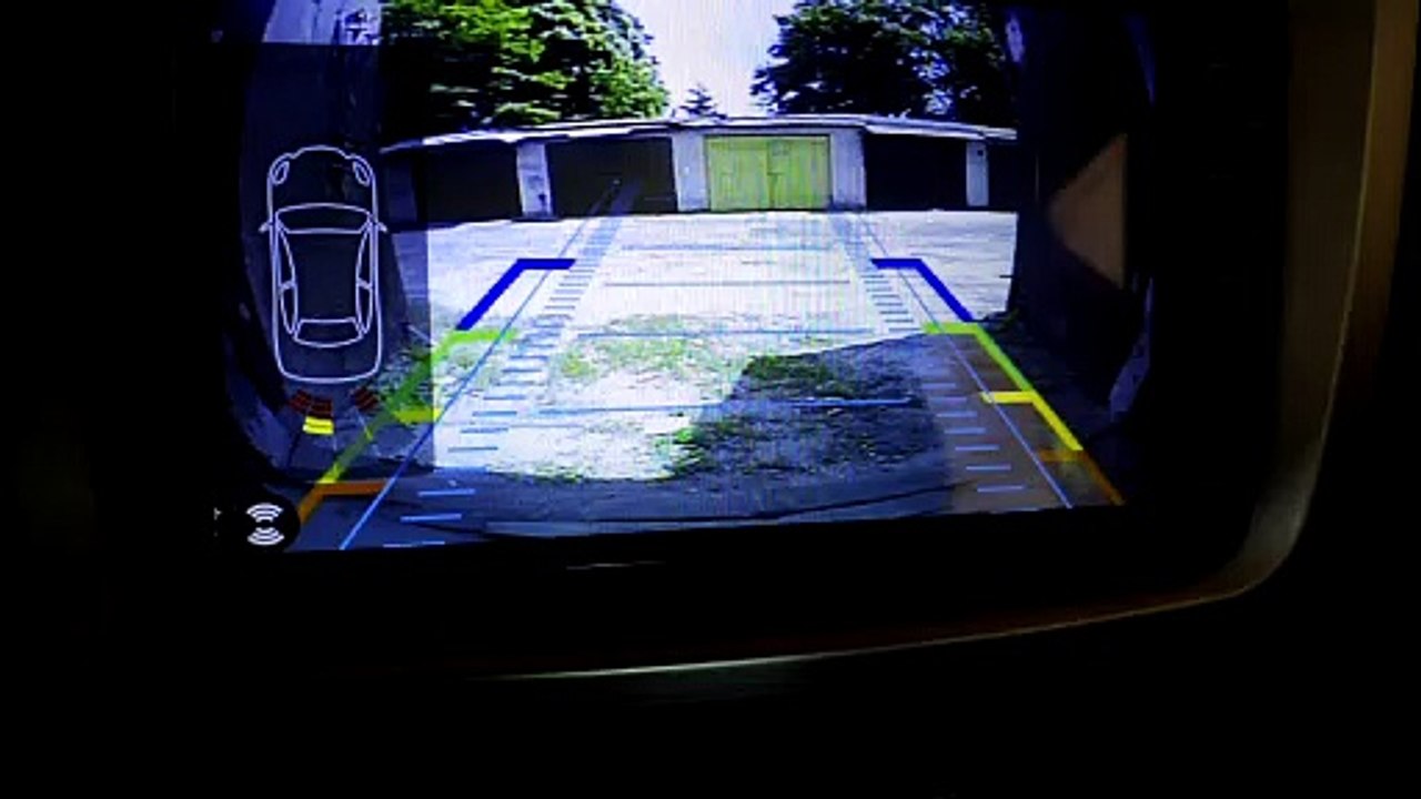 Test kamery cofania Xtrons  ( 4K )