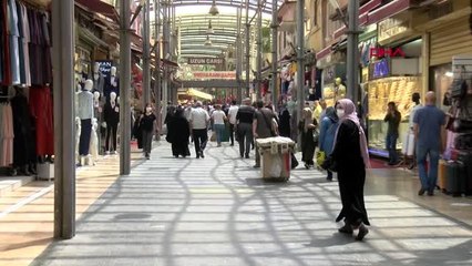 Bursa'da bayram alışverişi yoğunluğu