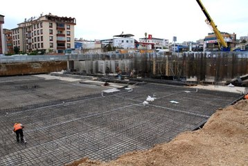 Elazığ'da işçilerin bayram öncesi il dışına çıkmaları yasaklandı